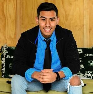 Meet your Posher, Antonio